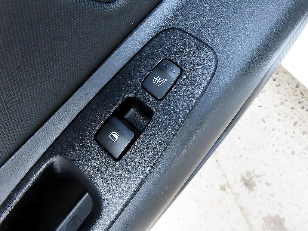 HYUNDAI Avante 2023 Blanco - Importación desde Corea - HF Imports Iquique - Foto 17