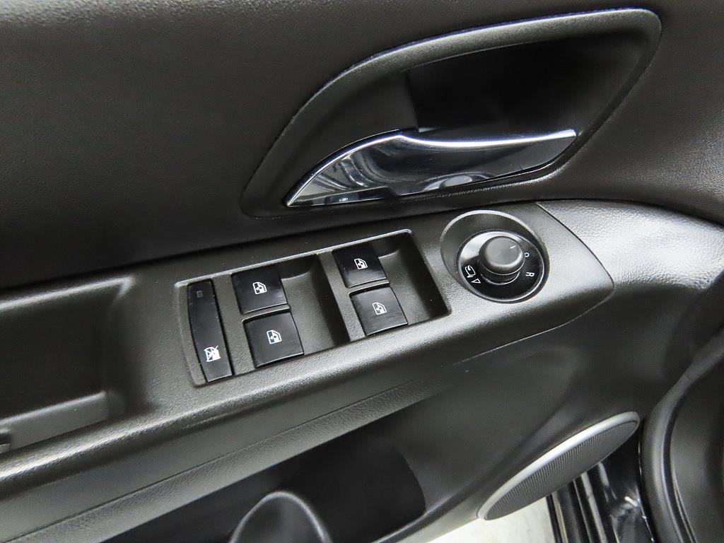 Chevrolet Cruise 2013 Negro - Importación desde Corea - HF Imports Iquique - Foto 15