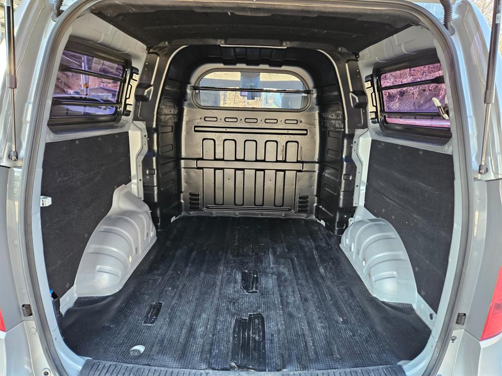 HYUNDAI Starex - Vista 10