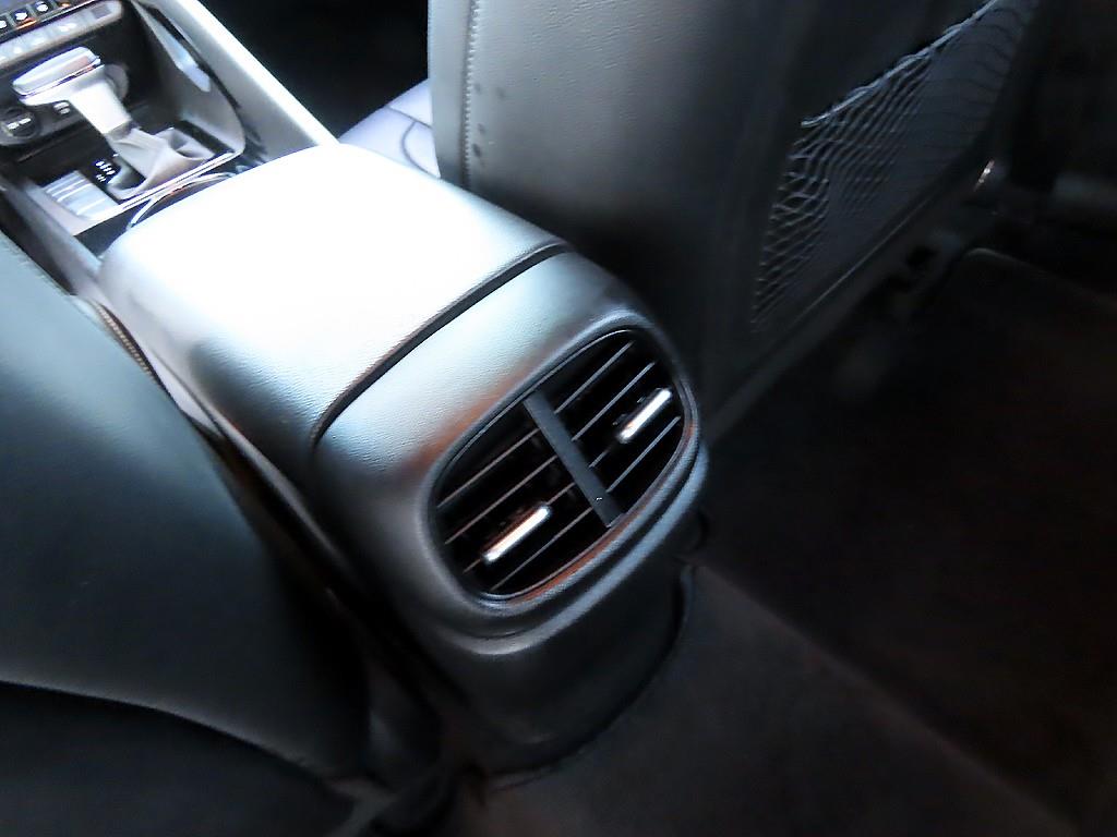 HYUNDAI Avante 2023 Blanco - Importación desde Corea - HF Imports Iquique - Foto 18