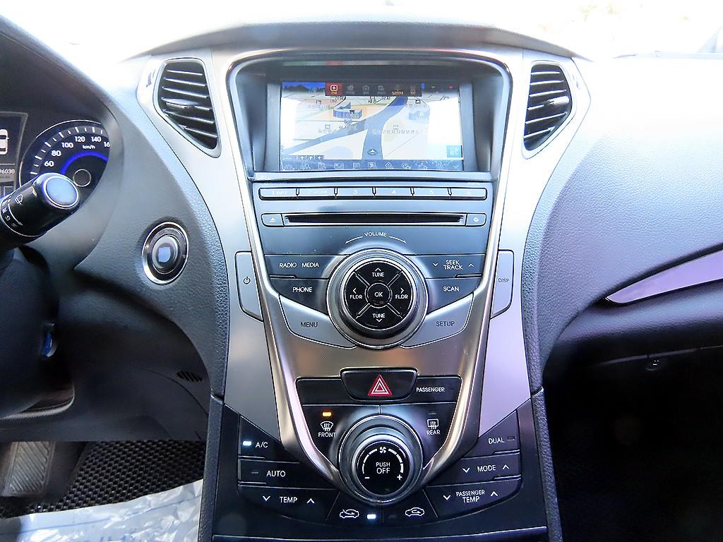 HYUNDAI Grandeur 2014 Negro - Importación desde Corea - HF Imports Iquique - Foto 13