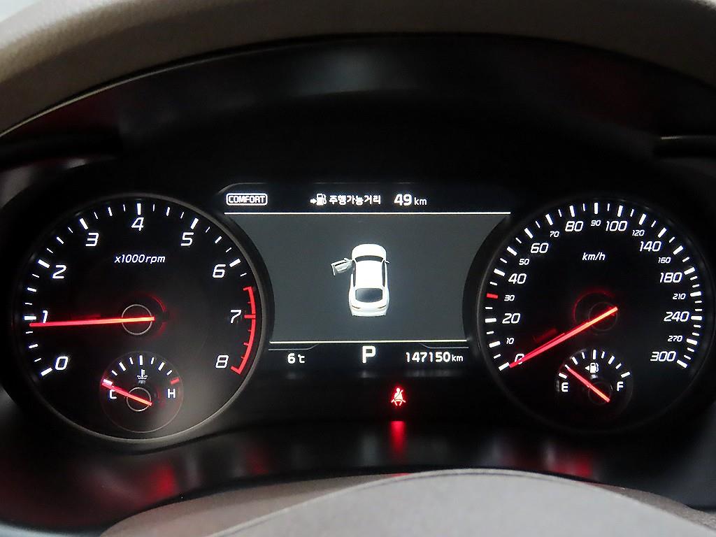 KIA Stinger - Vista 8