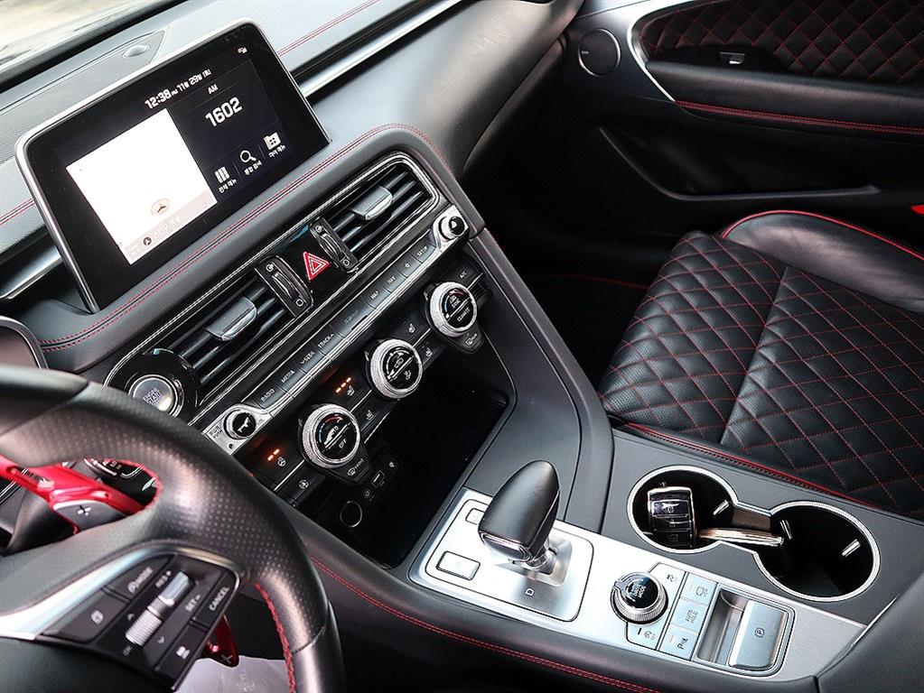 Genesis G70 2019 Negro - Importación desde Corea - HF Imports Iquique - Foto 10