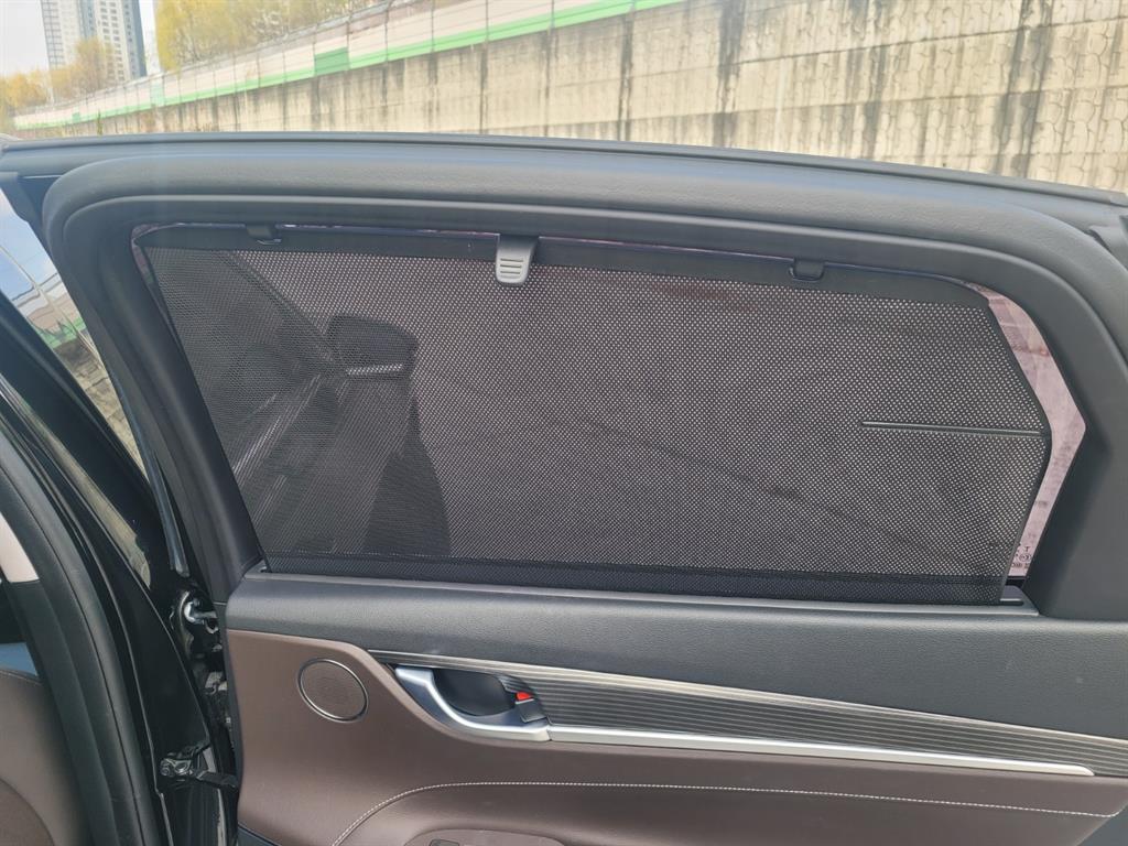 HYUNDAI Grandeur - Vista 11