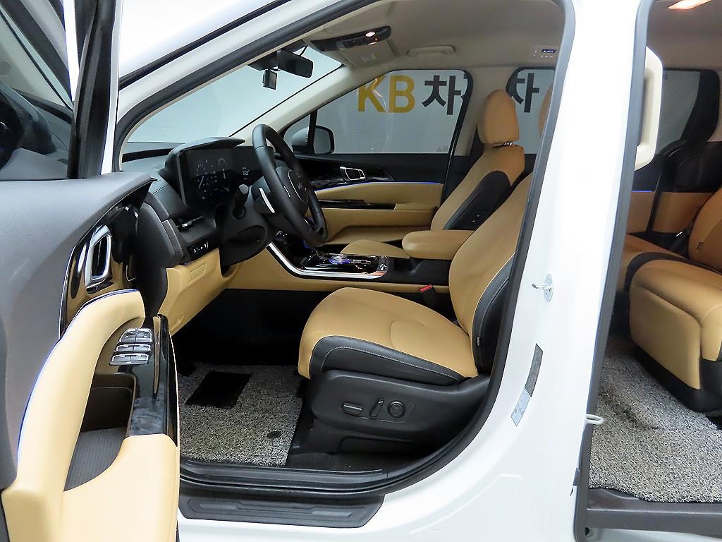 KIA Carnival 2023 - Importación desde Corea - HF Imports Iquique - Foto 13