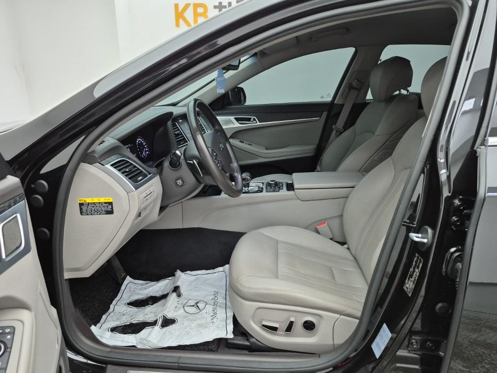 Genesis G80 - Vista 11