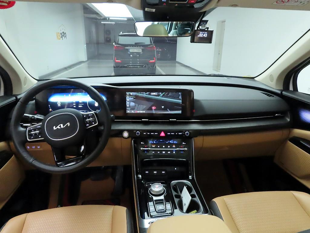 KIA Carnival - Vista 7