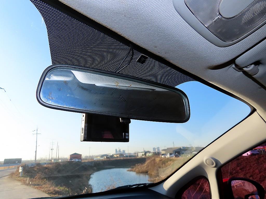 KIA Pride - Vista 12