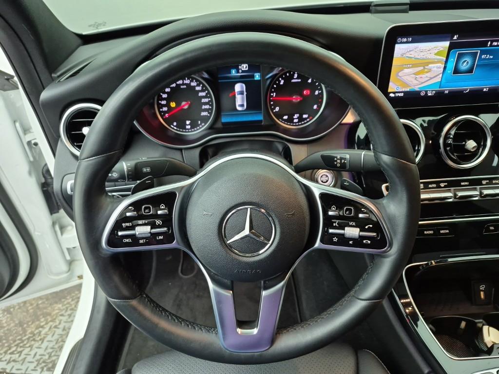 Mercedes Benz C Class - Vista 9