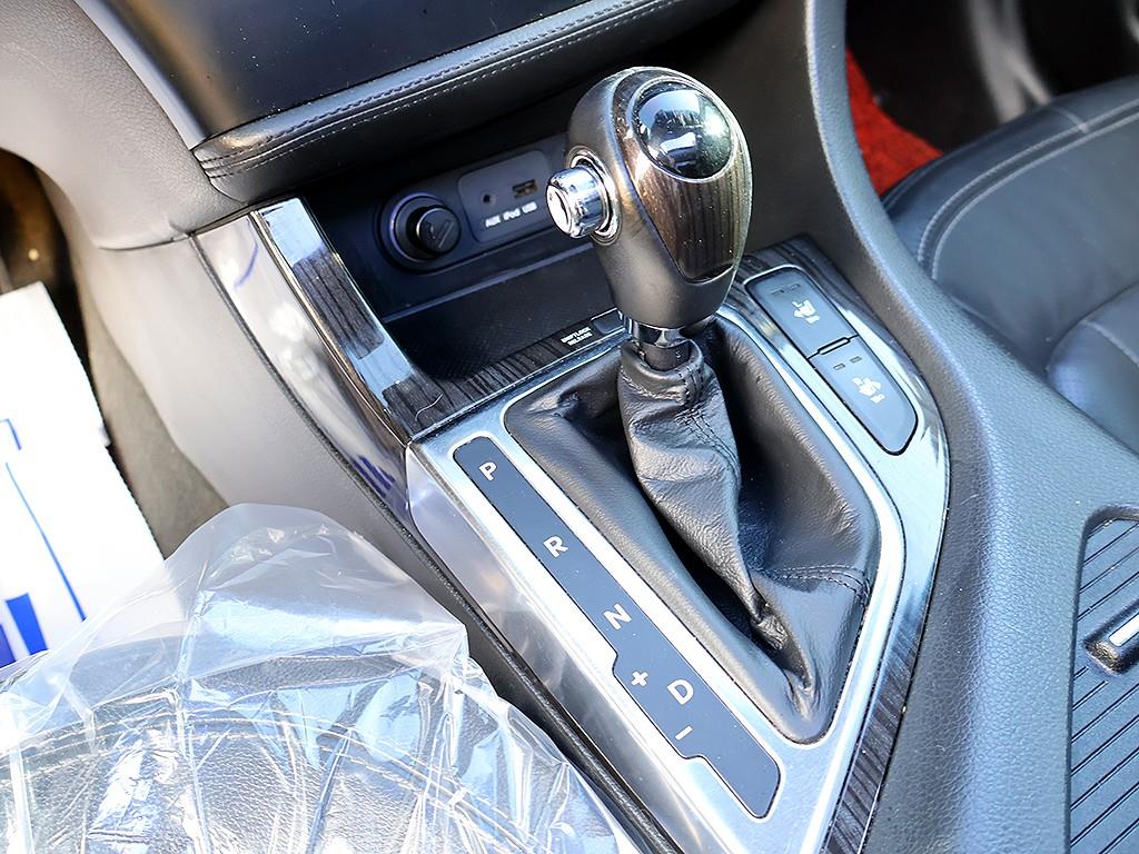 KIA K5 2012 Blanco - Importación desde Corea - HF Imports Iquique - Foto 7