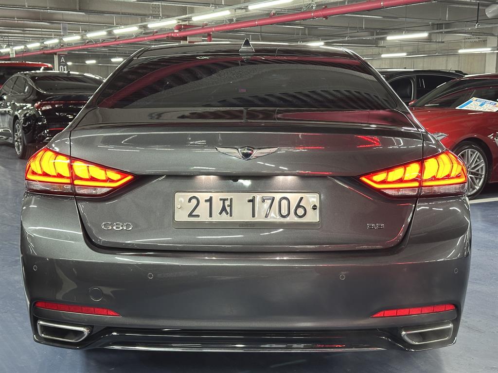 Genesis G80 - Vista 4