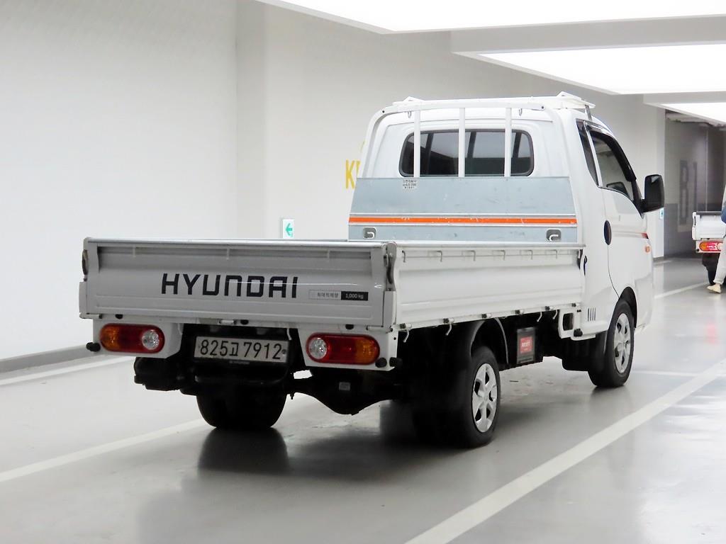 Small Truck Cargo (small) - Vista 4