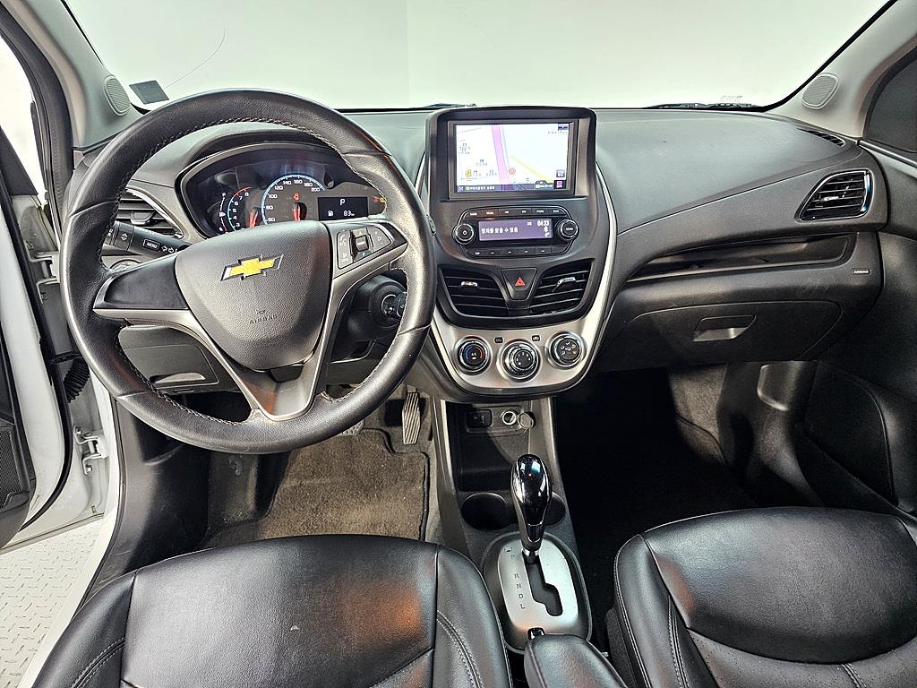 Chevrolet Spark - Vista 5