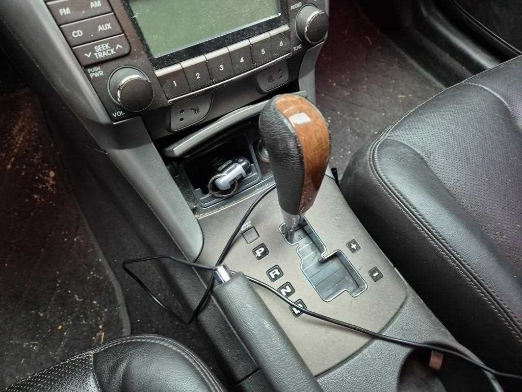 HYUNDAI Sonata - Vista 8