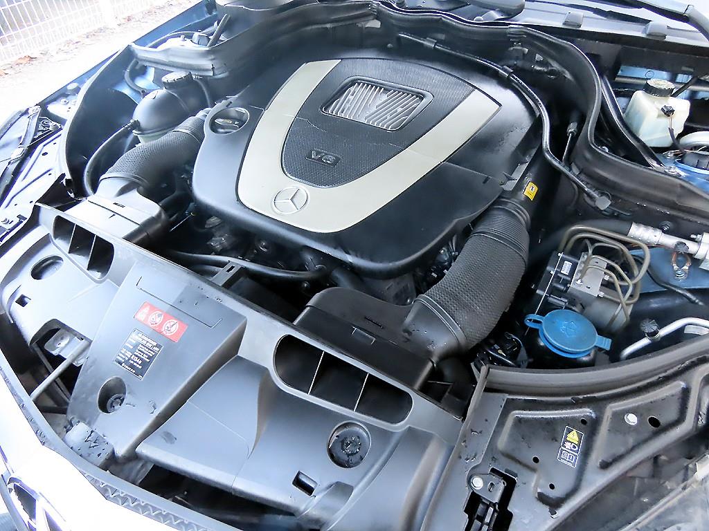 Mercedes Benz E class 2011 Negro - Importación desde Corea - HF Imports Iquique - Foto 19