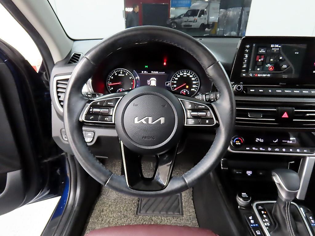 KIA Seltos - Vista 9