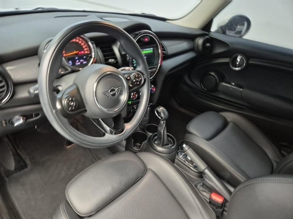 Mini Cooper - Vista 7