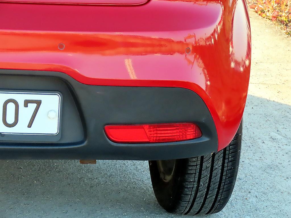 KIA Pride 2014 Rojo - Importación desde Corea - HF Imports Iquique - Foto 16