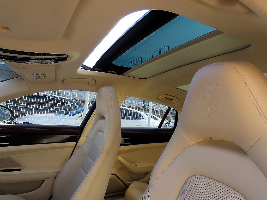 Porsche Panamera 2020 Rojo - Importación desde Corea - HF Imports Iquique - Foto 17