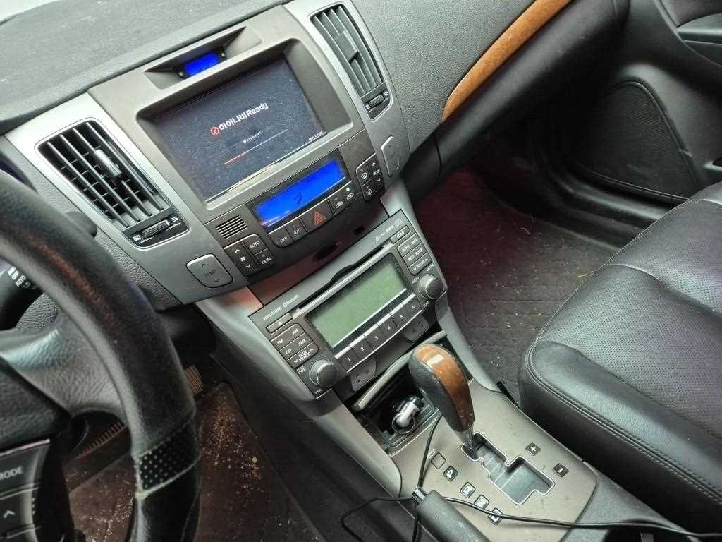 HYUNDAI Sonata - Vista 10