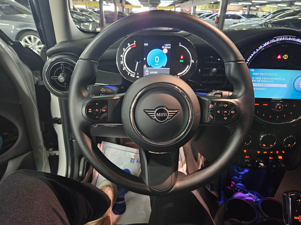 Mini Cooper - Vista 6