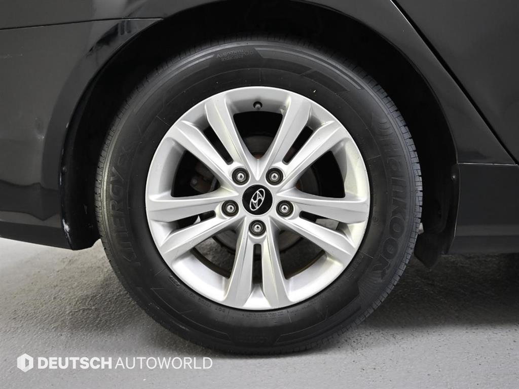 HYUNDAI Sonata - Vista 5