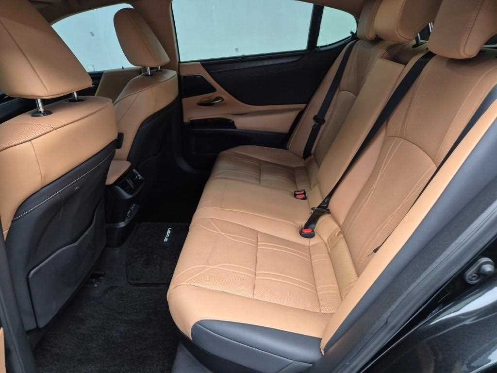 Lexus ES 2023 Negro - Importación desde Corea - HF Imports Iquique - Foto 13