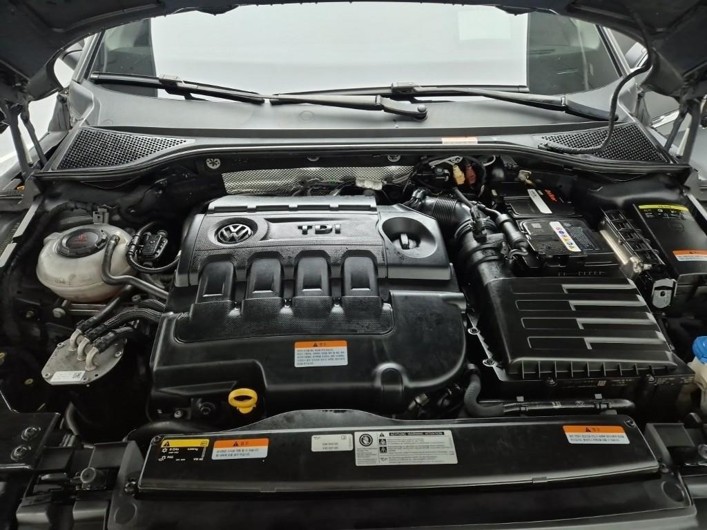 Volkswagen Arteon - Vista 5