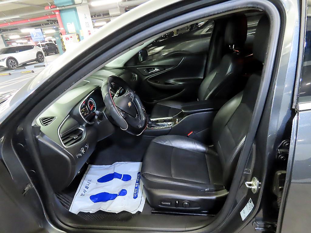 Chevrolet Malibu - Vista 6