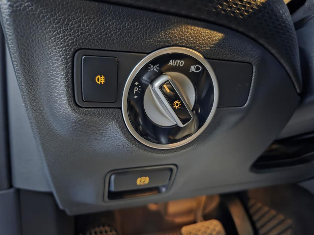 Mercedes Benz A Class 2018 Negro - Importación desde Corea - HF Imports Iquique - Foto 14