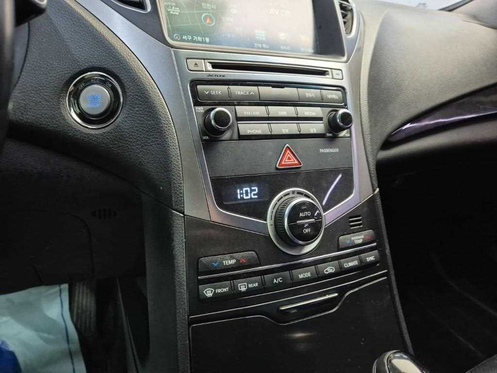 HYUNDAI Grandeur 2016 Negro - Importación desde Corea - HF Imports Iquique - Foto 16