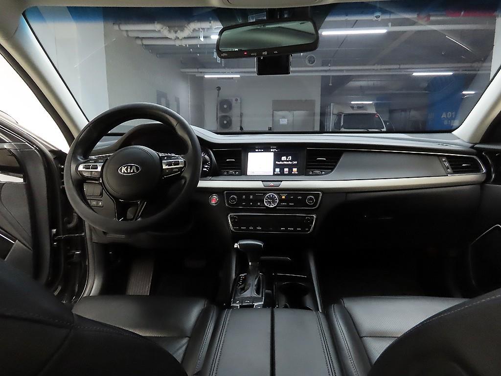 KIA K7 - Vista 8