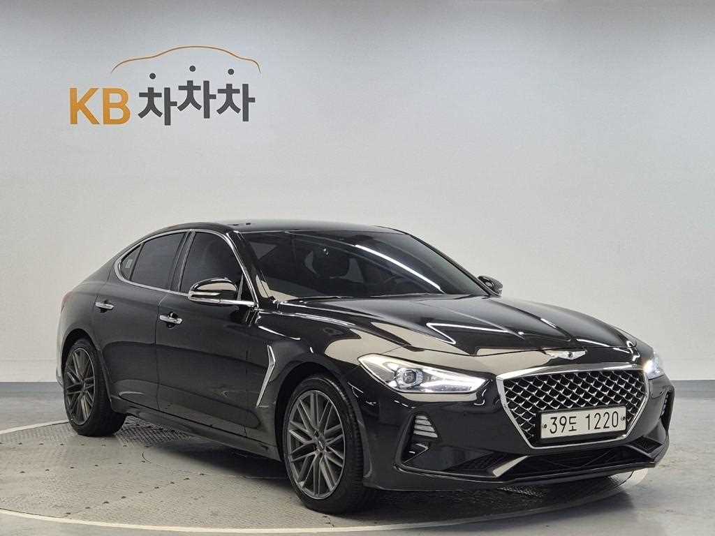 Genesis G70 - Vista 4