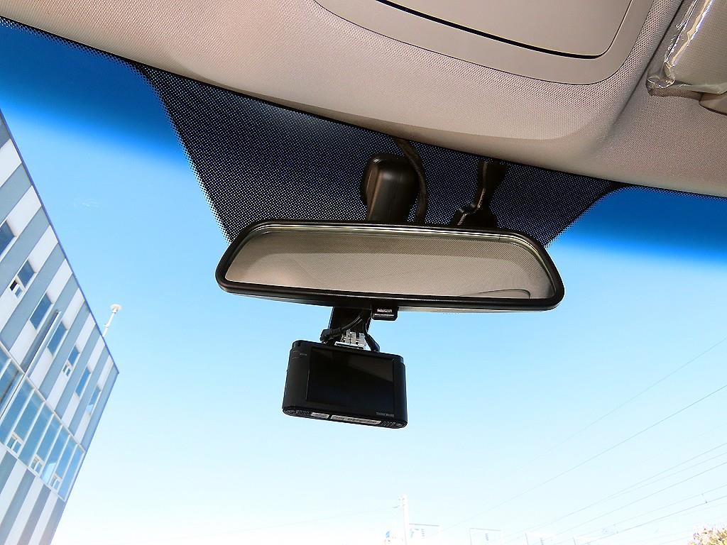 Ssangyong Tivoli 2018 Blanco - Importación desde Corea - HF Imports Iquique - Foto 16