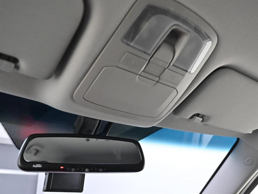 Ssangyong Tivoli 2016 Blanco - Importación desde Corea - HF Imports Iquique - Foto 19