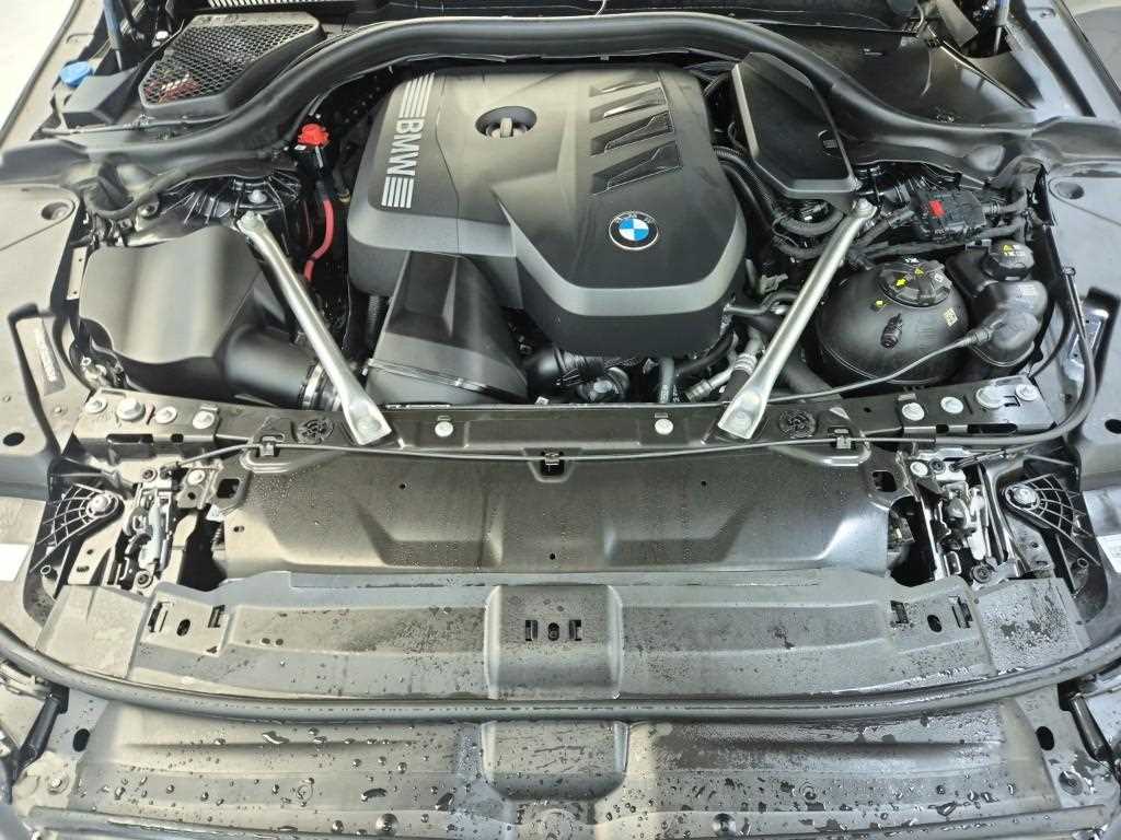 BMW 5 Series - Vista 5