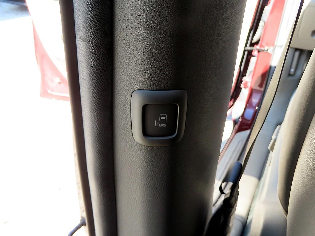 KIA Carnival 2015 Rojo - Importación desde Corea - HF Imports Iquique - Foto 14