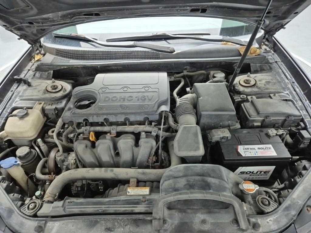 HYUNDAI Sonata - Vista 5
