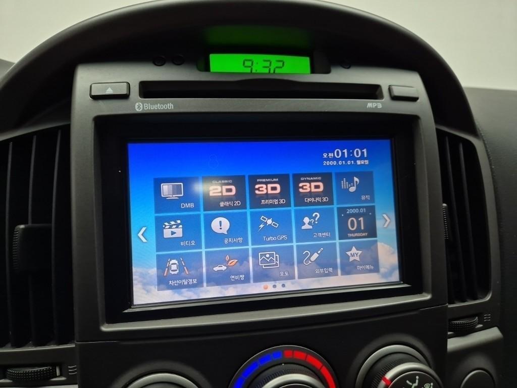 HYUNDAI Starex - Vista 12