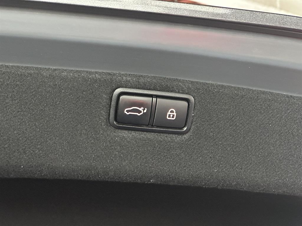 Genesis G80 - Vista 10