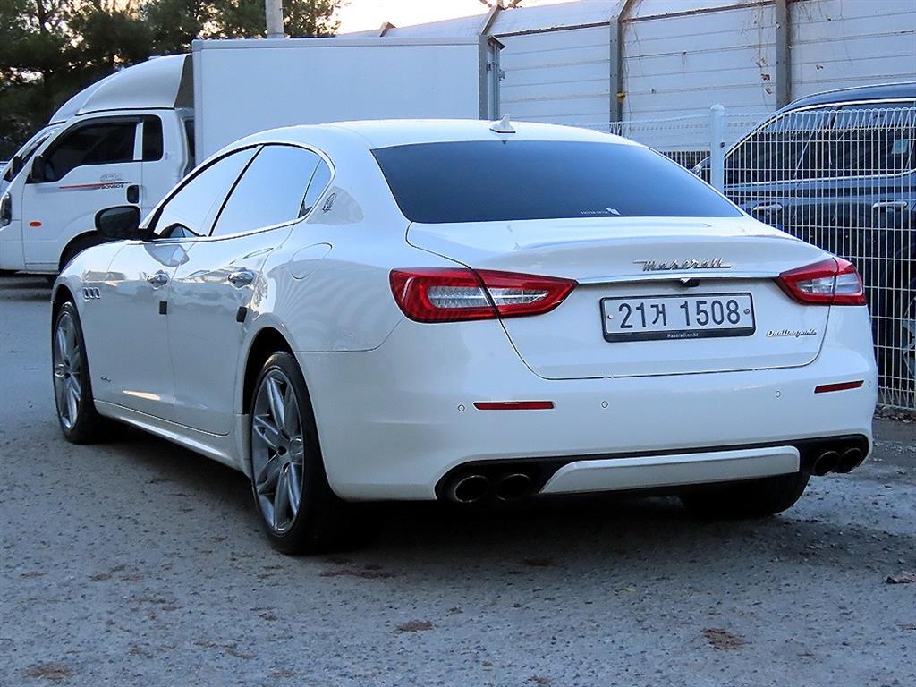 Maserati Quattroforte - Vista 3