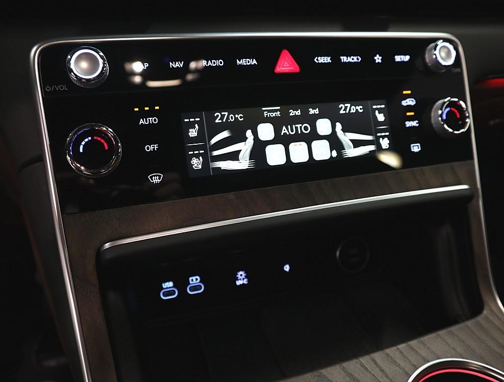 Genesis GV80 - Vista 12