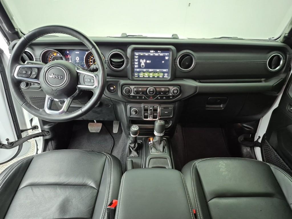 Jeep Wrangler - Vista 5