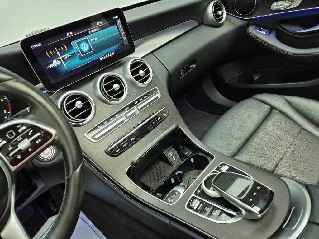 Mercedes Benz C Class - Vista 10