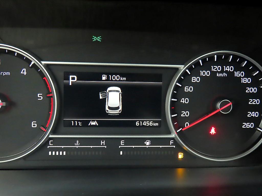 KIA Sorento - Vista 8