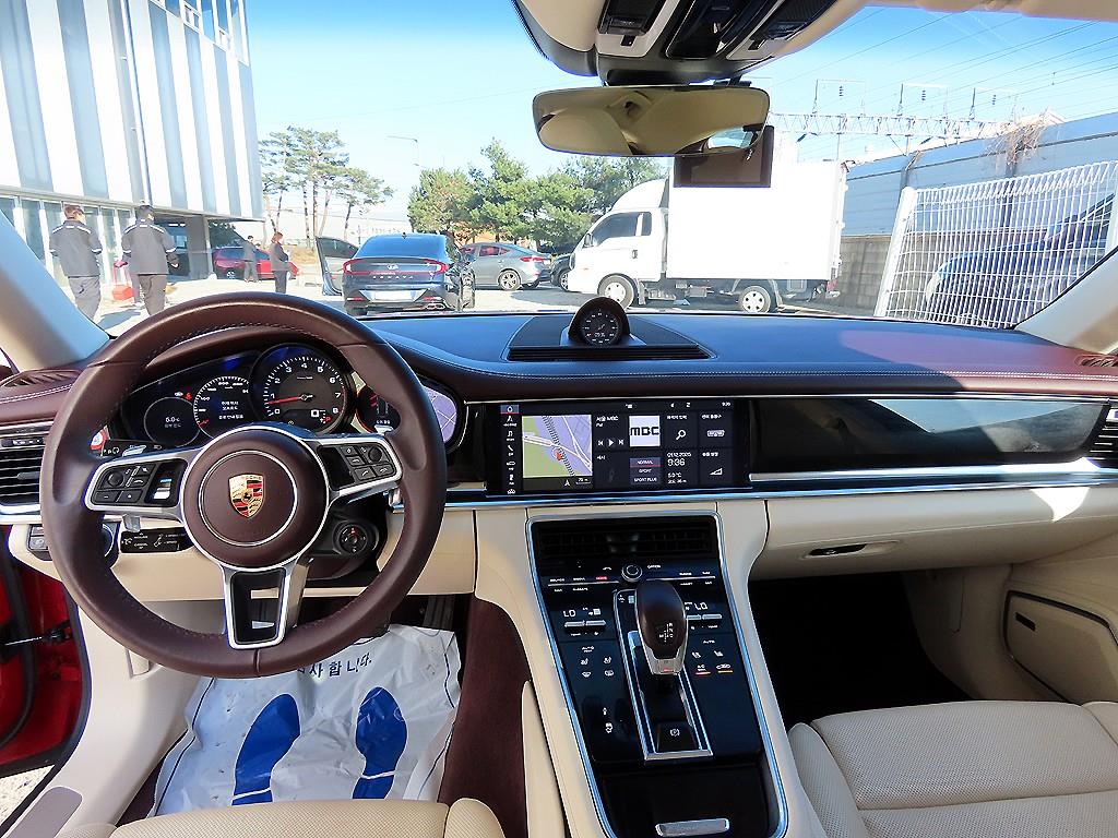 Porsche Panamera - Vista 7