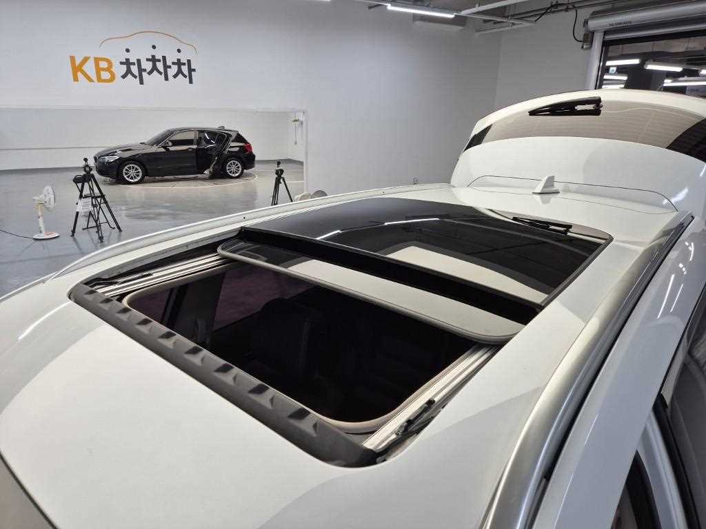 SAMSUNG QM6 2017 Blanco - Importación desde Corea - HF Imports Iquique - Foto 13