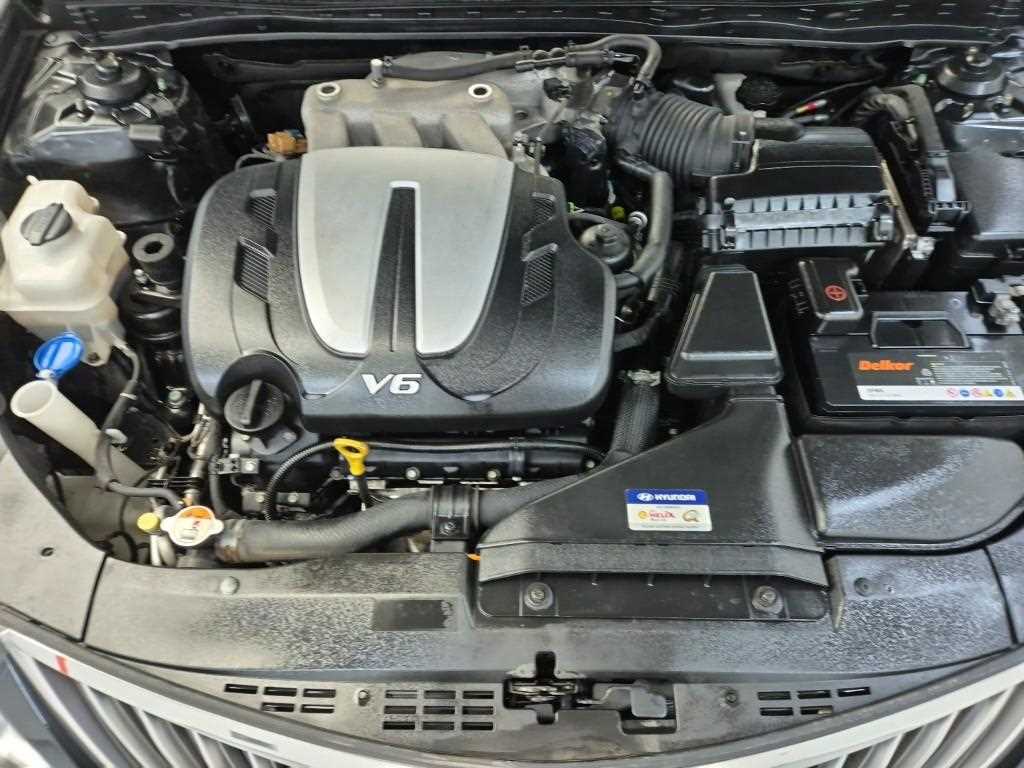 HYUNDAI Grandeur - Vista 5