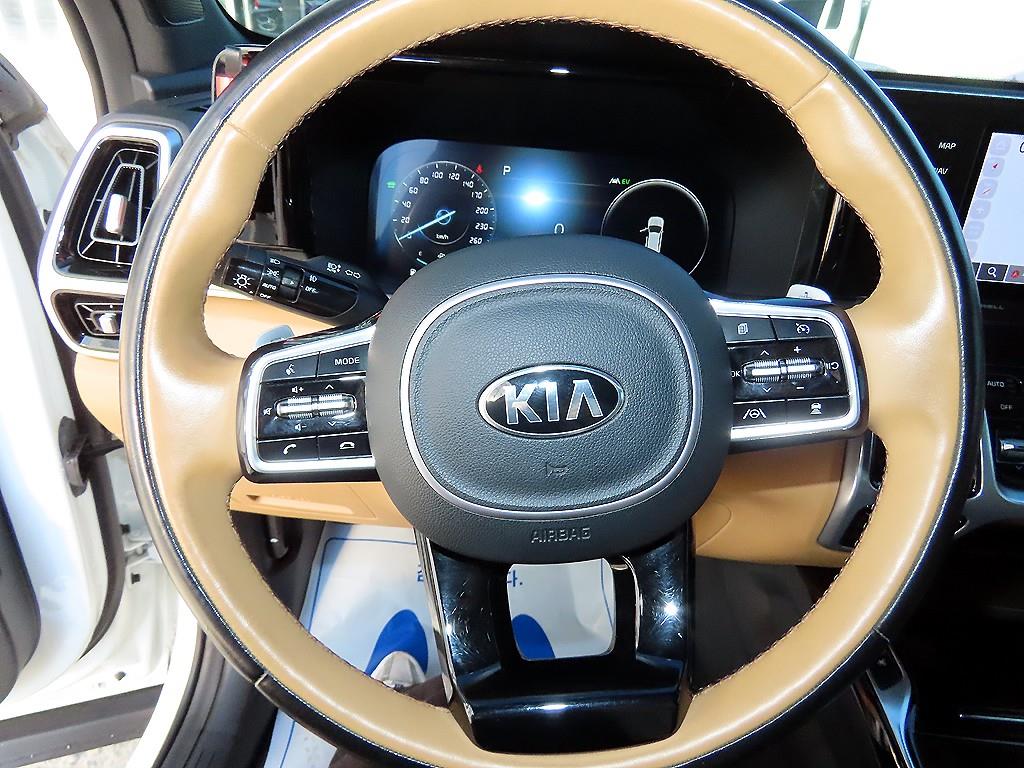 KIA Sorento - Vista 8