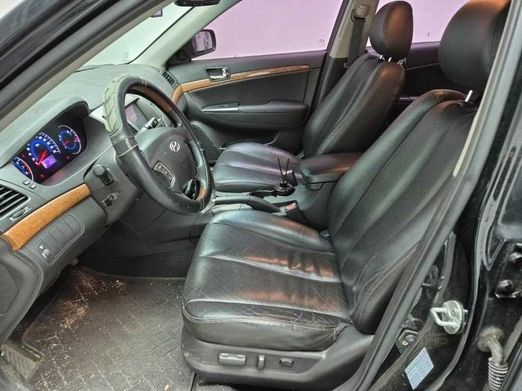HYUNDAI Sonata - Vista 11